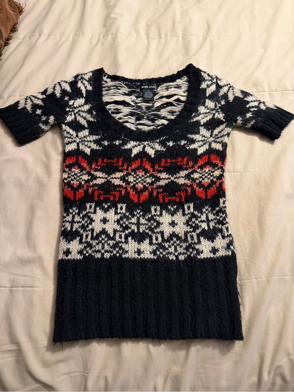 Wet Seal Black, White & Red Fair Isle Scoop-Neck Sweater